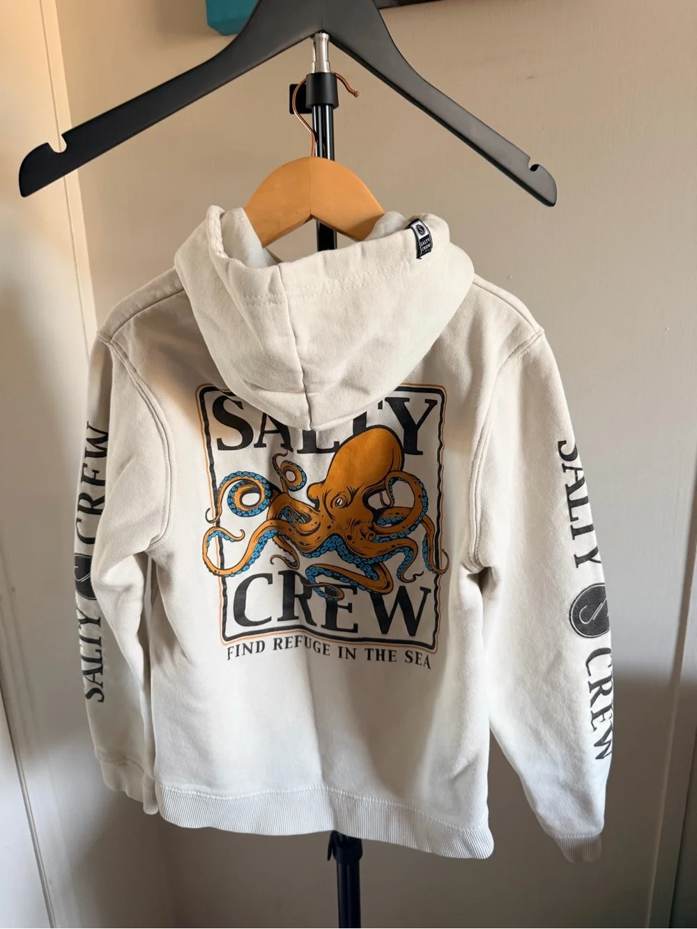 Salty Crew Octopus Graphic Hoodie – Size Small